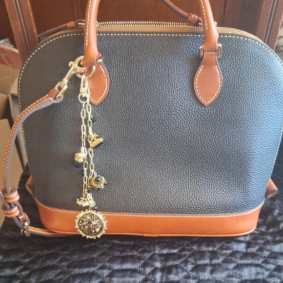 Gold Charm Bracelet with Black Accents - Picture 8 of 8